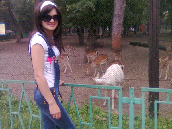 Юлтуз Aйсарова