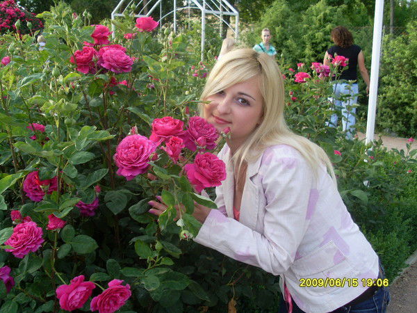 Настя Худякова