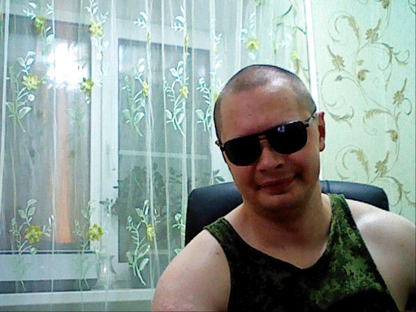 Максим Волков