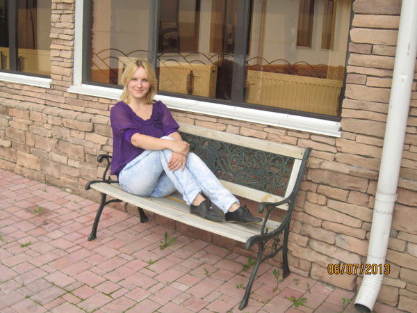 Олеся Попова