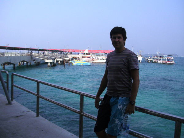 Дамир Муниров