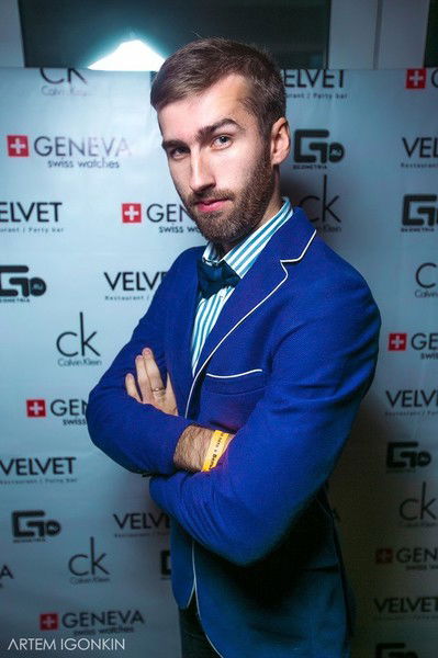 Неизвестно Неизвестно