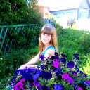 Лена Каберова