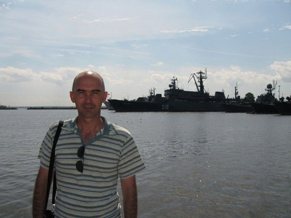 Павел Топаев