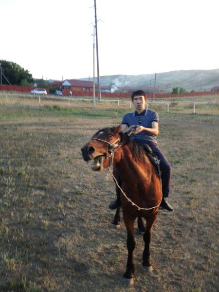 Алмас Темирташев