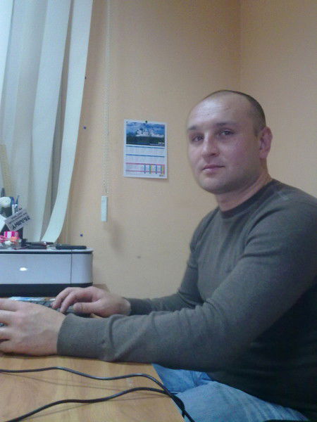 Коля Мельник