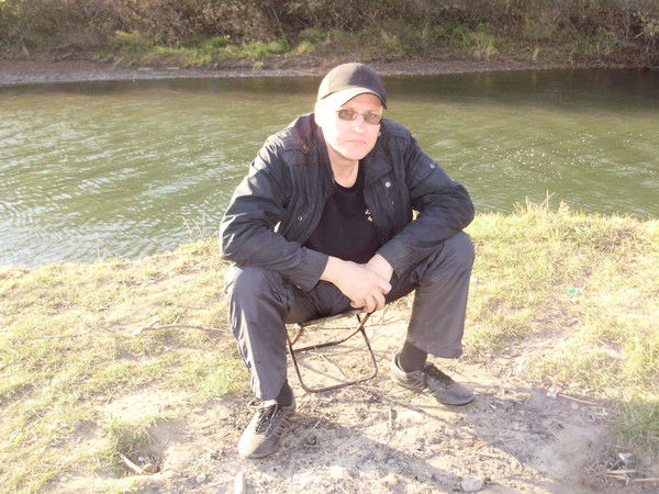 Денис Ребров