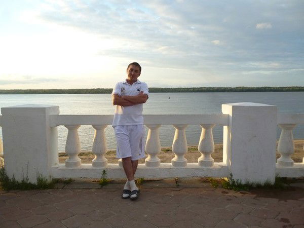 Эдуард Назаров