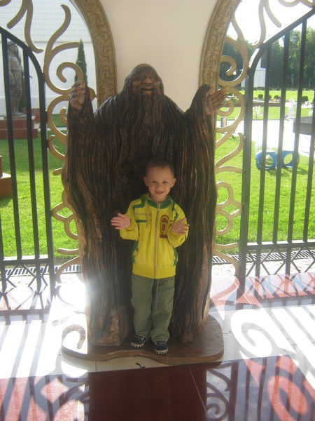 Богдан Российский