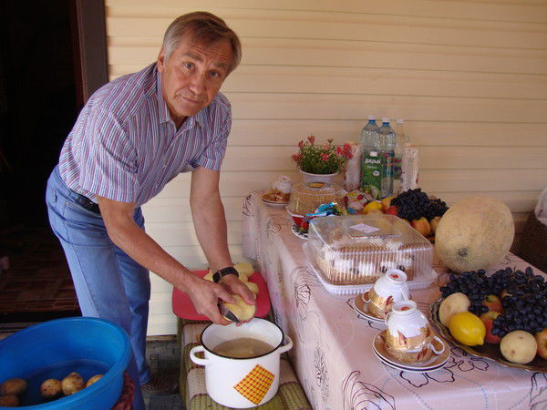 Геннадий Александров