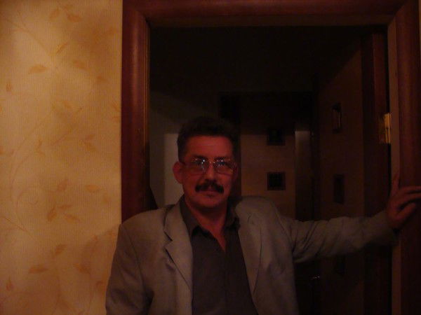 Илья Алексенко