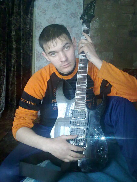 Денис Усманов