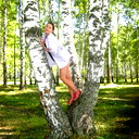 Лена Комарицина