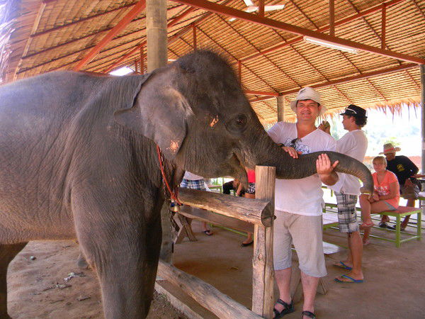 Олег Бондаренко