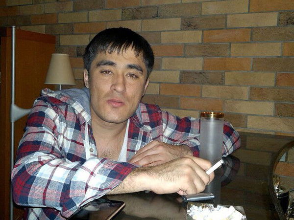 Азиз Султонов