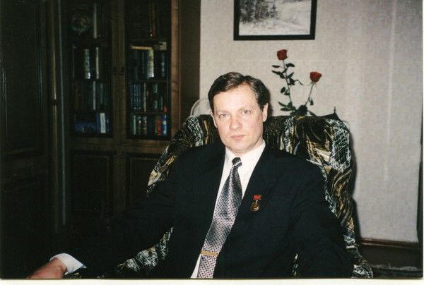 Владимир Царев