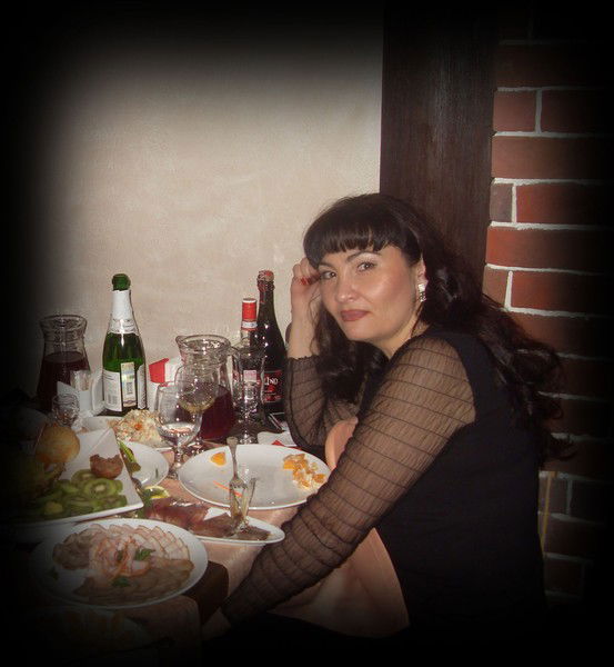 Лариса ********