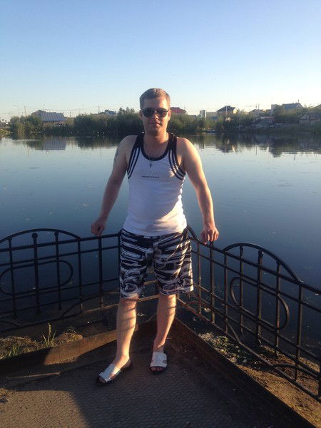 Илья Иванов