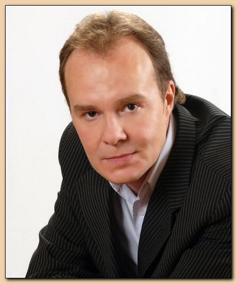 Олег Бажанов