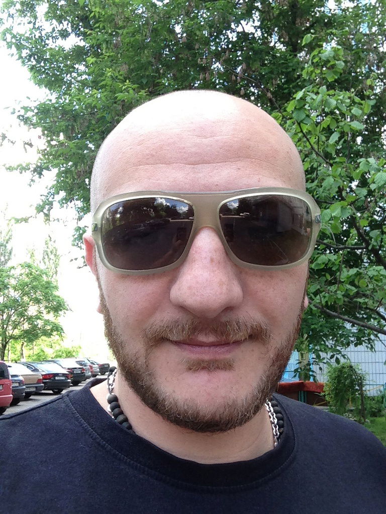 Роберт Табшоури