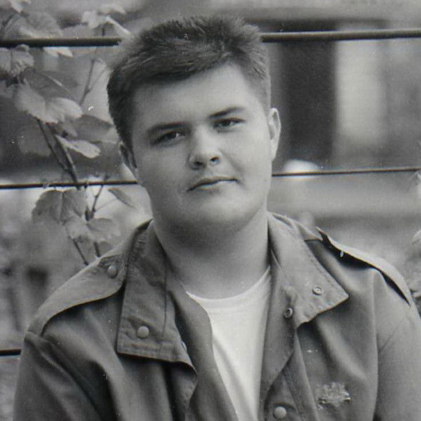 Анатолий Боровик