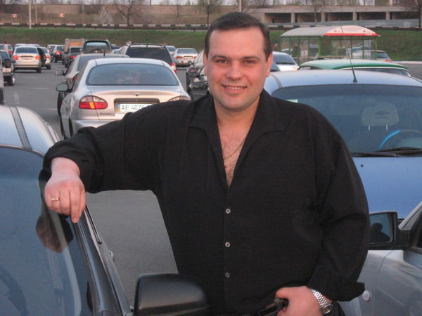 Андрей Олейник