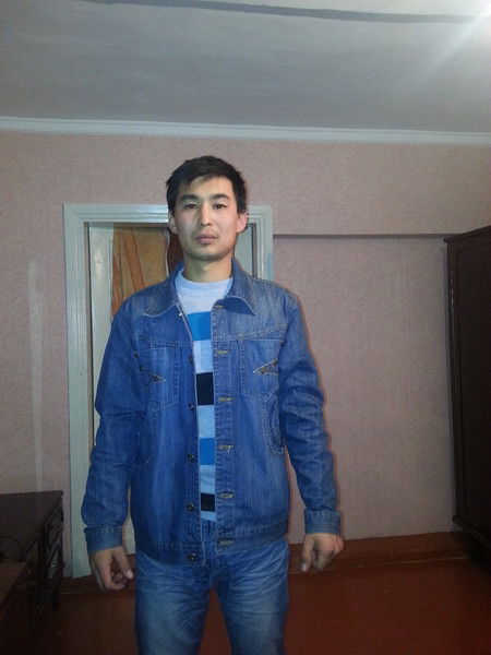 Искандэр Искандэр