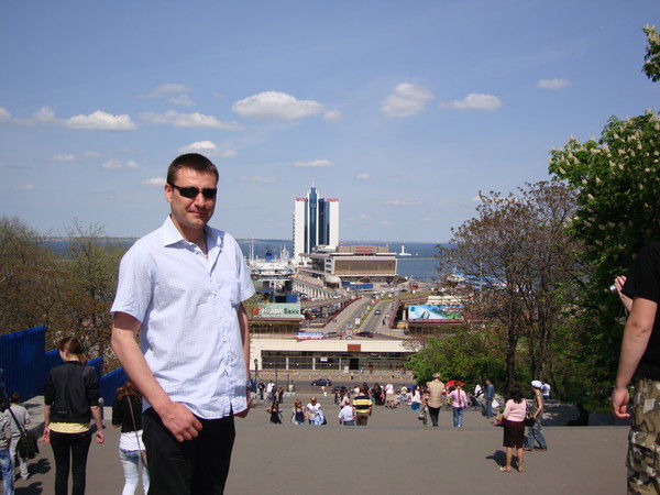 Илья Градинар