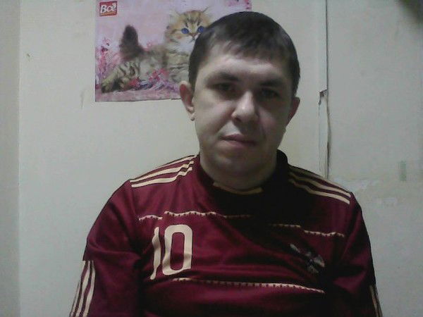 Игорь Каминин