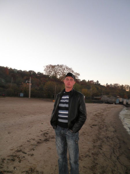 Илья Зверев