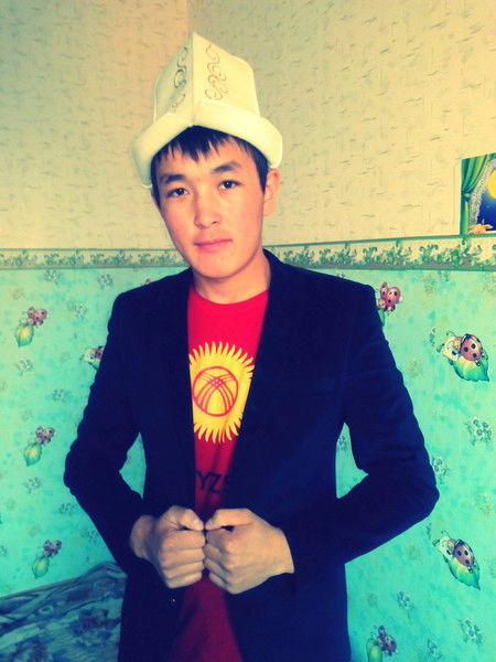 **мээрсултан Толонбаев**