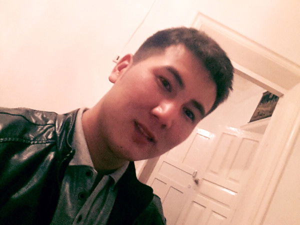 Айбек Бухарбаев