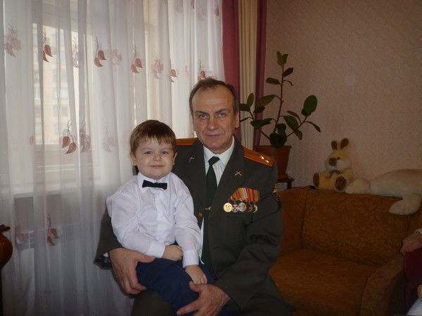 Владимир Глова