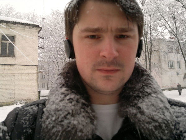 Максим Шелекасов