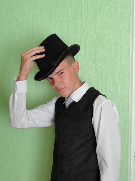 Павел Кондратенко