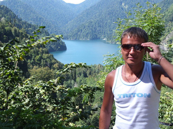 Виталий Борзяев