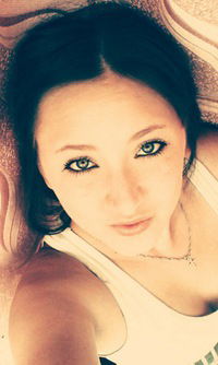 Оленька Кошкарёва