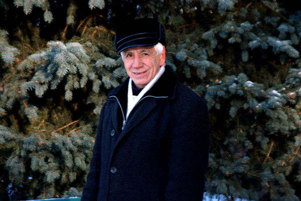 Юрий Тихонов