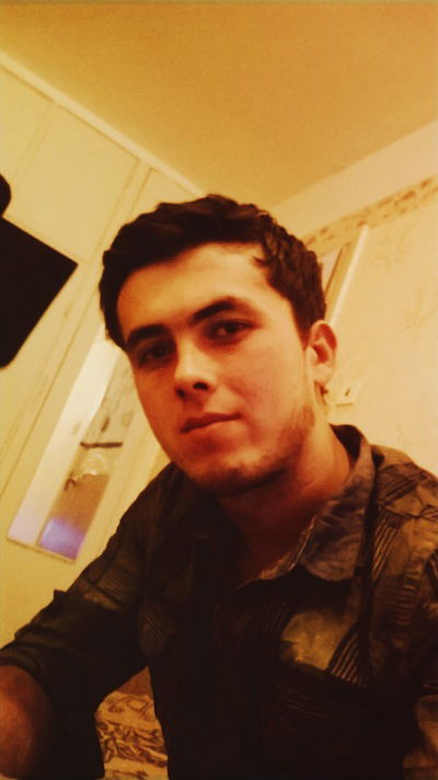 Давид Сафаров