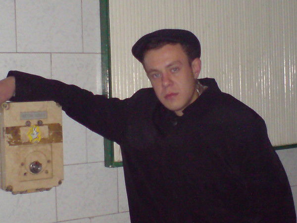 Неизвестно Неизвестно