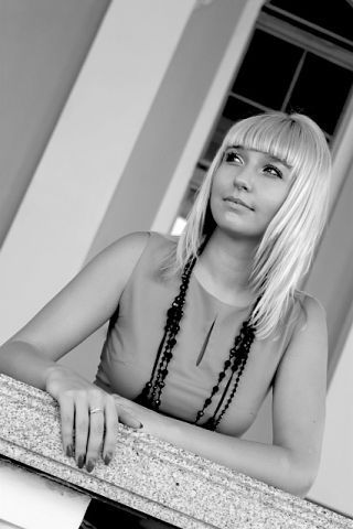 Арина Попова