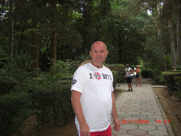 Николай Жуков