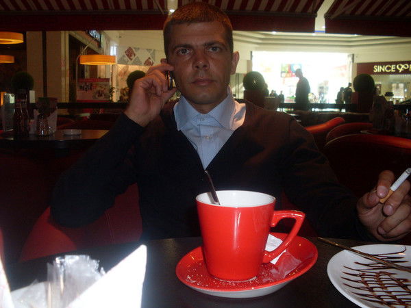 Антон Агафонов