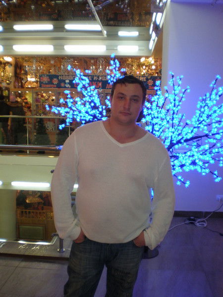 Александр Захаров