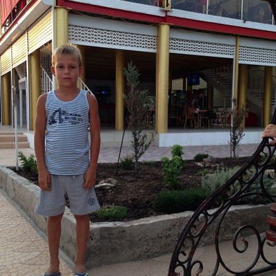 Егор Обараз