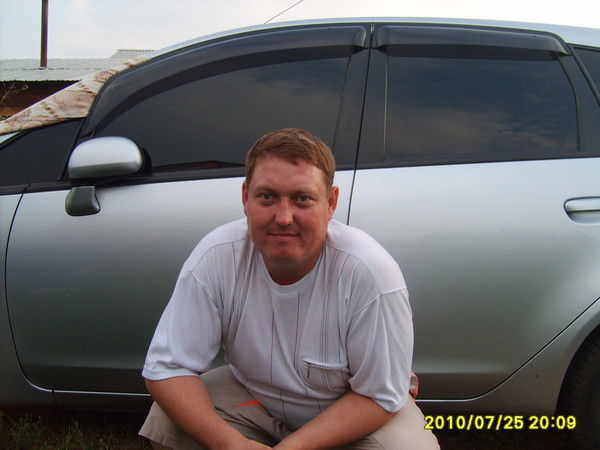 Женя Стариков