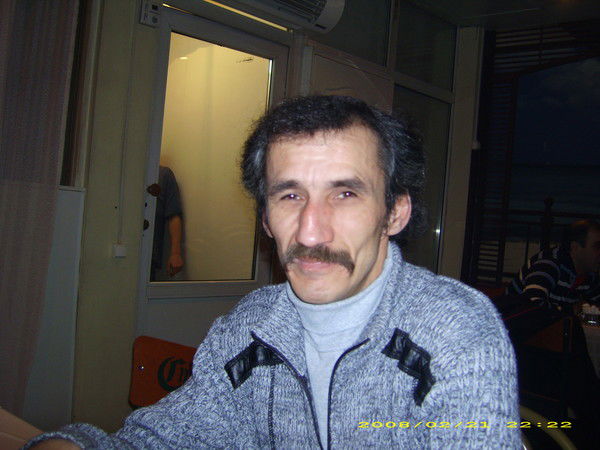 Юра Самсонов