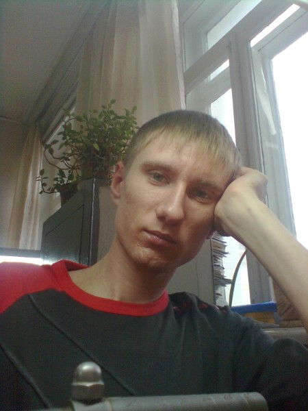 Андрей Емельянов