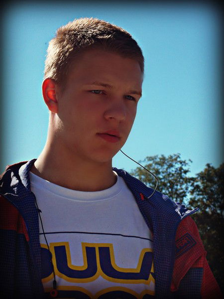 Неизвестно Неизвестно