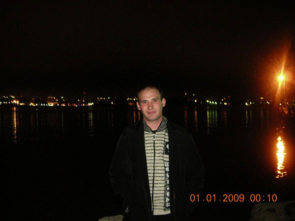 Дмитрий Рой